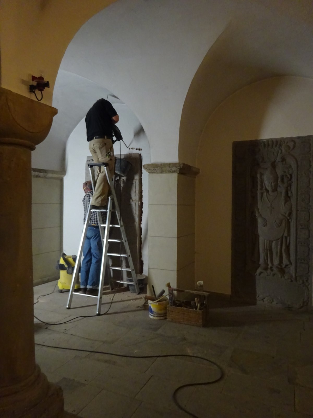Bauarbeiten in der Krypta (c) Andrea Korte-Böger