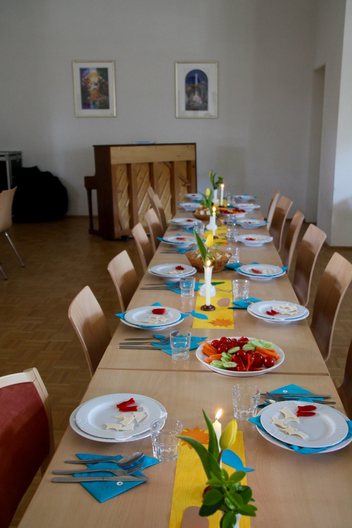 Gedeckter Tisch beim Einkehrtag in Liebfrauen (c) Susanne Coenen