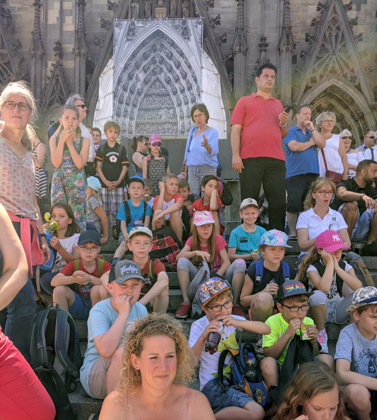 KoKi-Abschlussfahrt 2019: vor dem Dom (c) Susanne Coenen