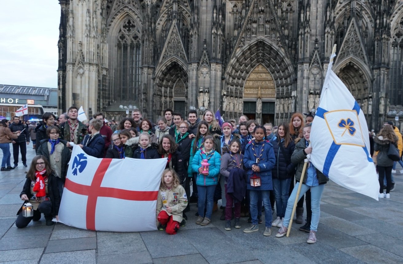 PfadfinderInnen Friedenslicht (c) Sandra Dybowski