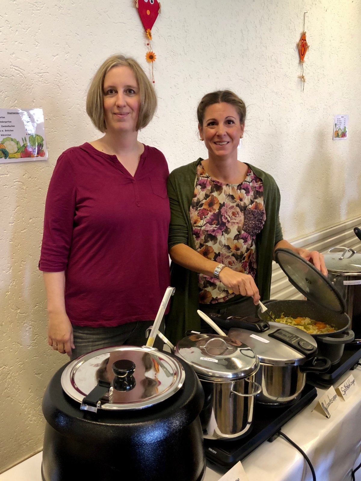 Silke Breuer und Gabi Pöge beim Suppenessen 2019 (c) Gabi Pöge