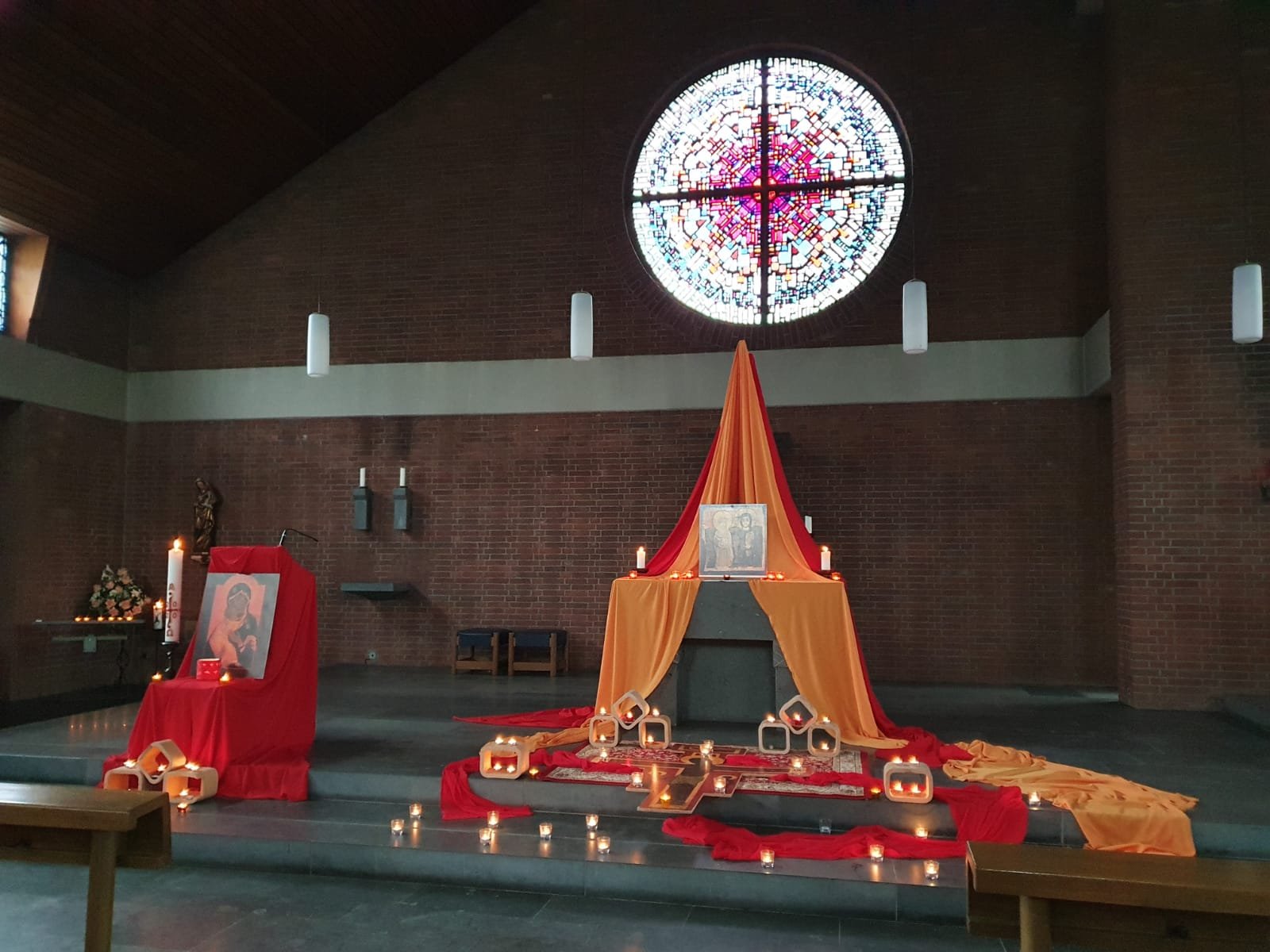 St. Hedwig Taize (c) Inge Moors