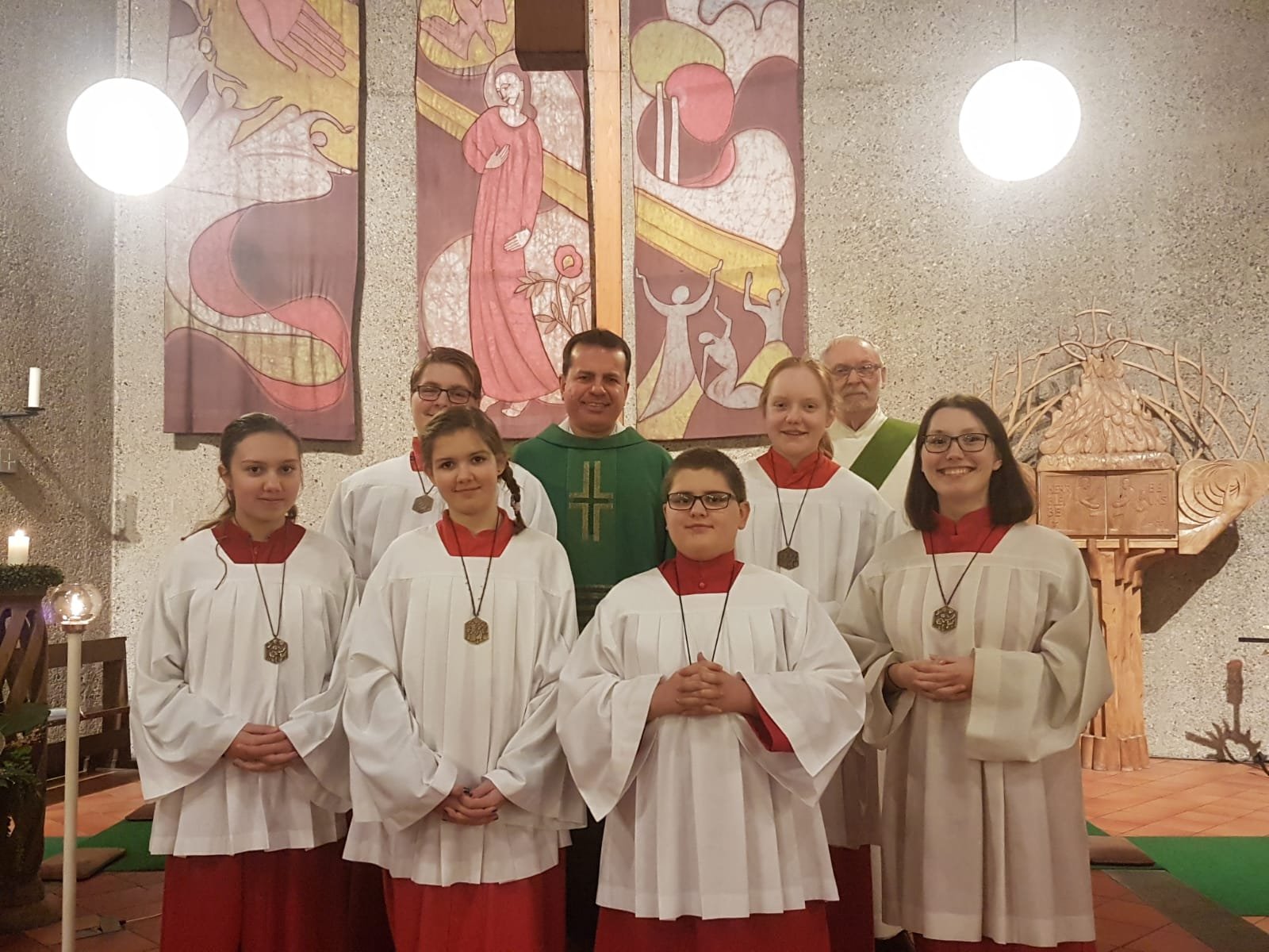 neue Messdiener in St. Mariä Empfängnis (c) Uta Köpp