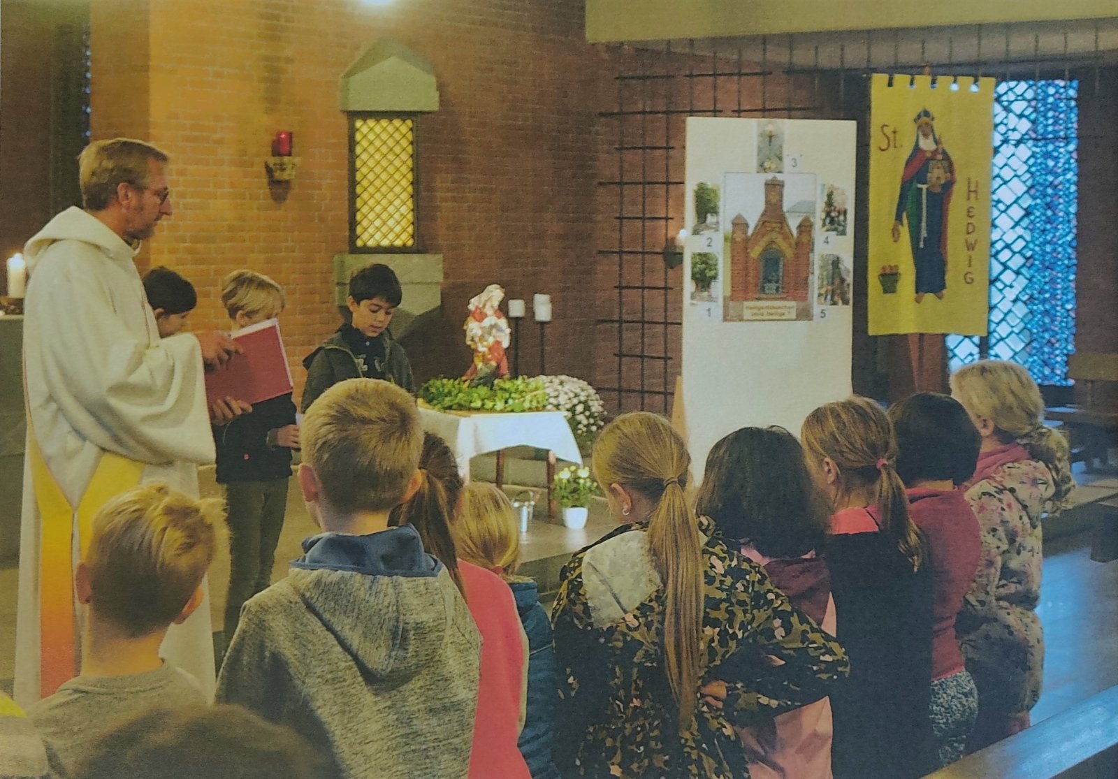 Restaurierung Heiligenhäuschen Zange St. Hedwig (c) Familie Stommel