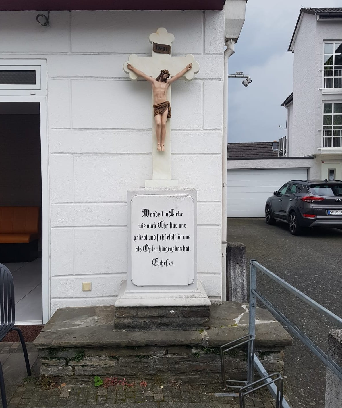 Wegekreuz an der Eisdiele Kaldauen (c) Andrea Schubert