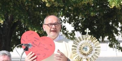 Collage Pfarrer Wahlen in Siegburg