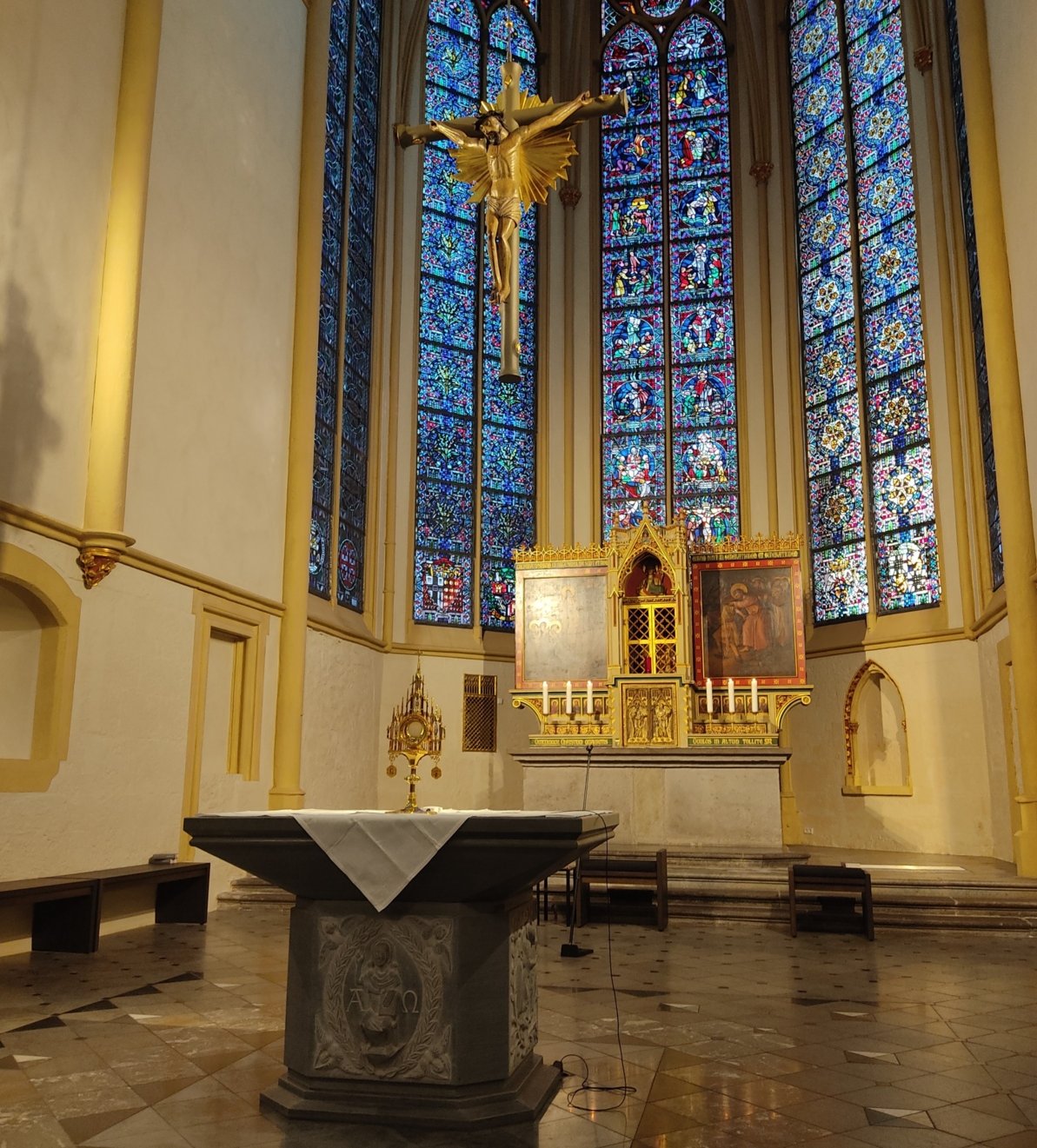Allerheiligstes St. Servatius Siegburg