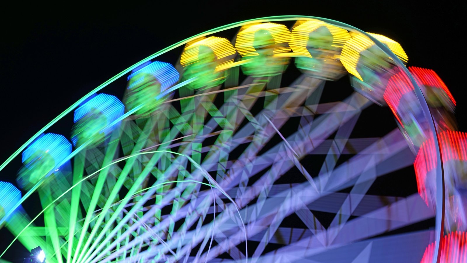 Riesenrad (c) Peter Weidemann In: Pfarrbriefservice.de
