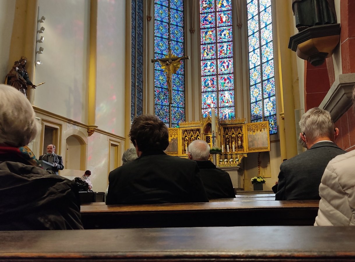 Emmausgang - Statio Kirche St. Servatius (c) Martina Sedlaczek