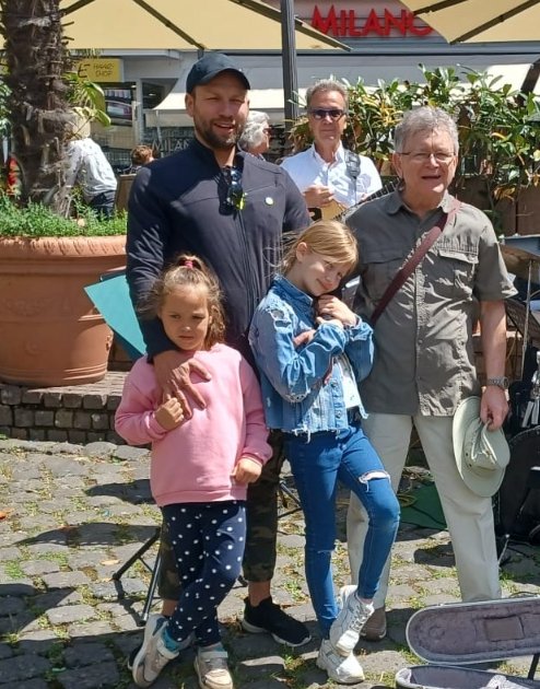 Ukrainehilfe (c) Eugen Peterko Ukrainehilfe (c) Eugen Peterko