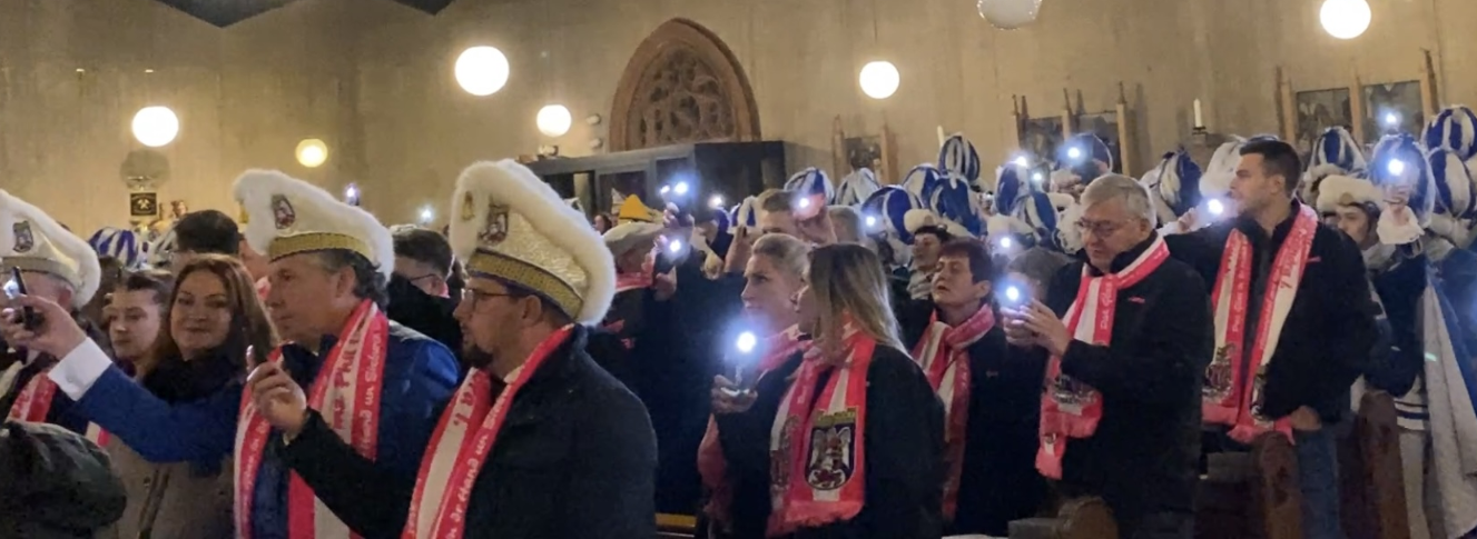 Funkengottesdienst (c) Funken blau weiß