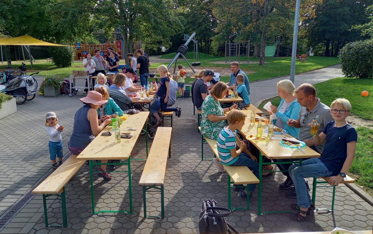 Grillen Anno-Pfadfinder (c) Zsofia Behnke