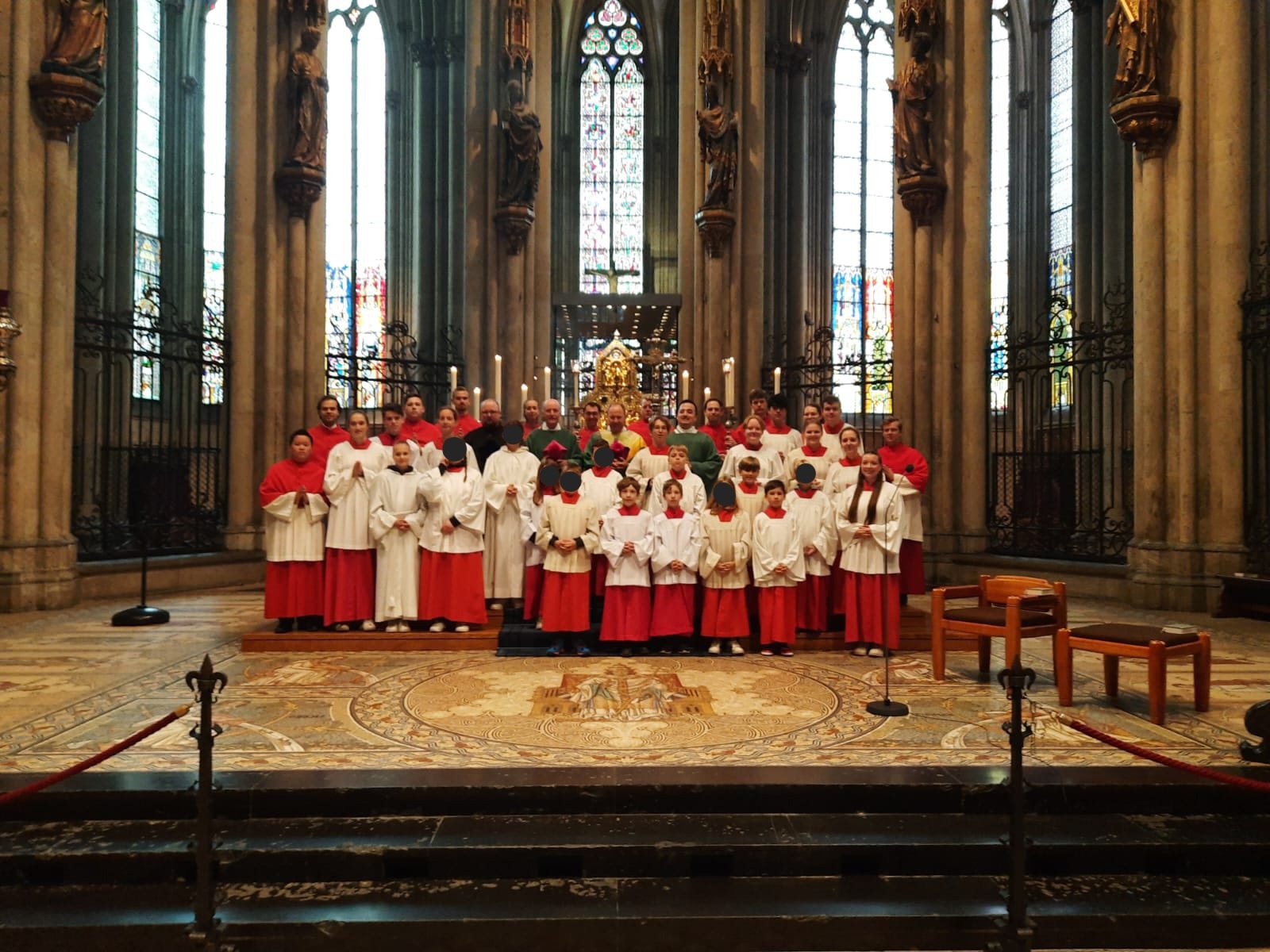 Messdiener im Dom (c) Die Messdiener-Leiterrunde St.Servatius