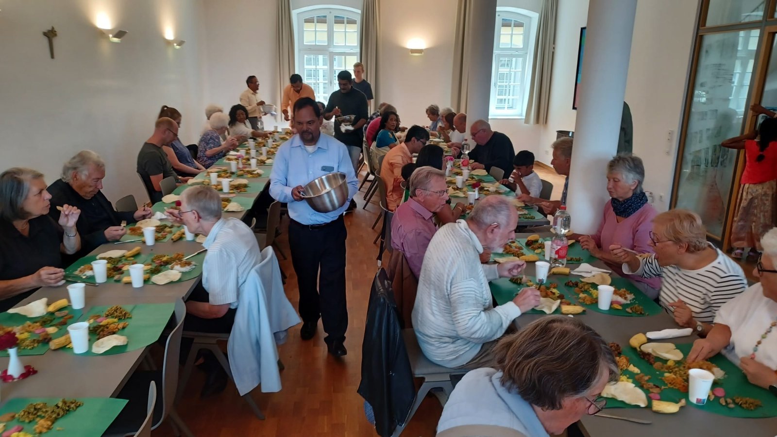 Indische Erntemahlzeit (c) Eugen Peterko
