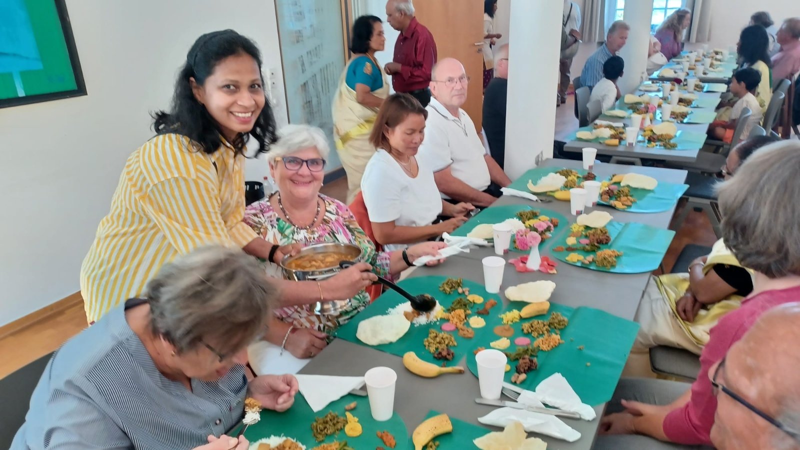 Indische Erntemahlzeit (c) Eugen Peterko