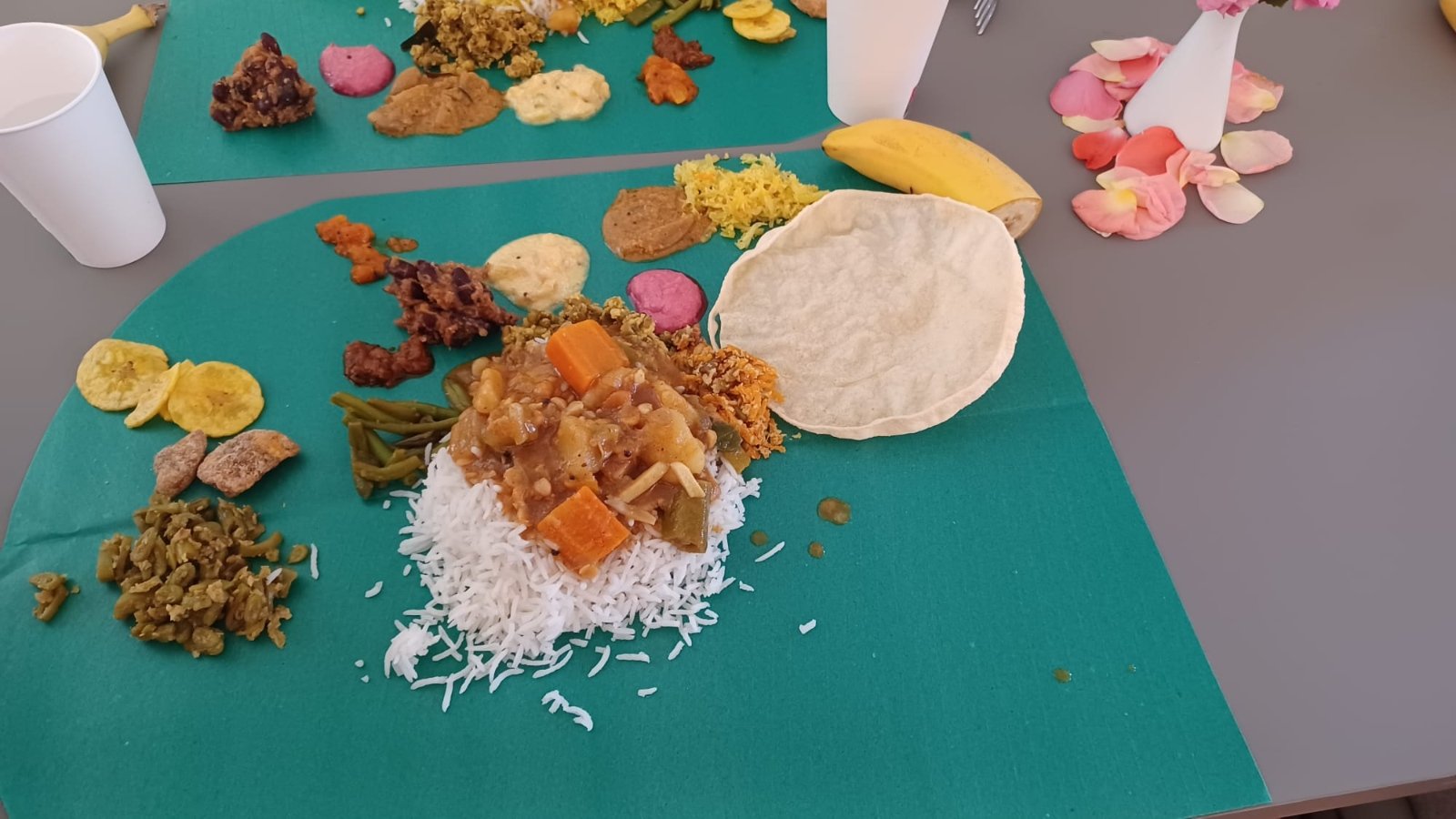 Indische Erntemahlzeit (c) Eugen Peterko