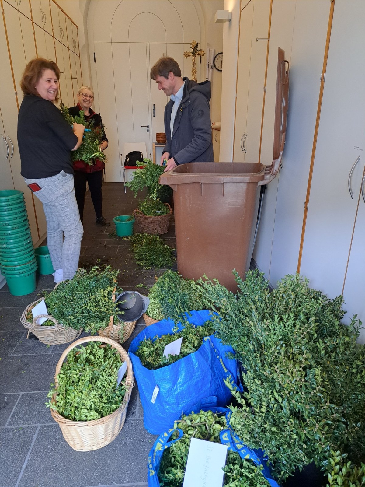 Küster:innen im Einsatz (c) Andrea Korte-Böger