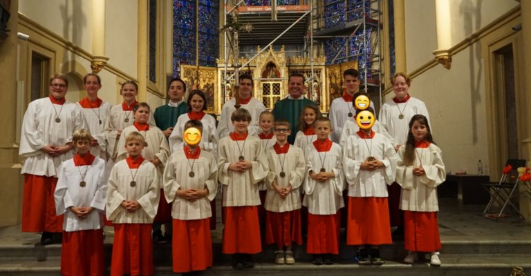 Messdienereinführung Gruppenbild (c) Die Messdiener-Leiterrunde St.Servatius