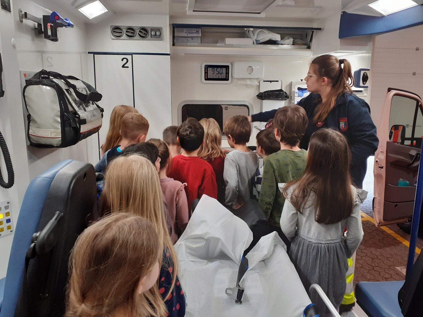 Feuerwehrbesuch3_KiTa Liebfrauen_Luzia Kannengießer (c) Luzia Kannengießer