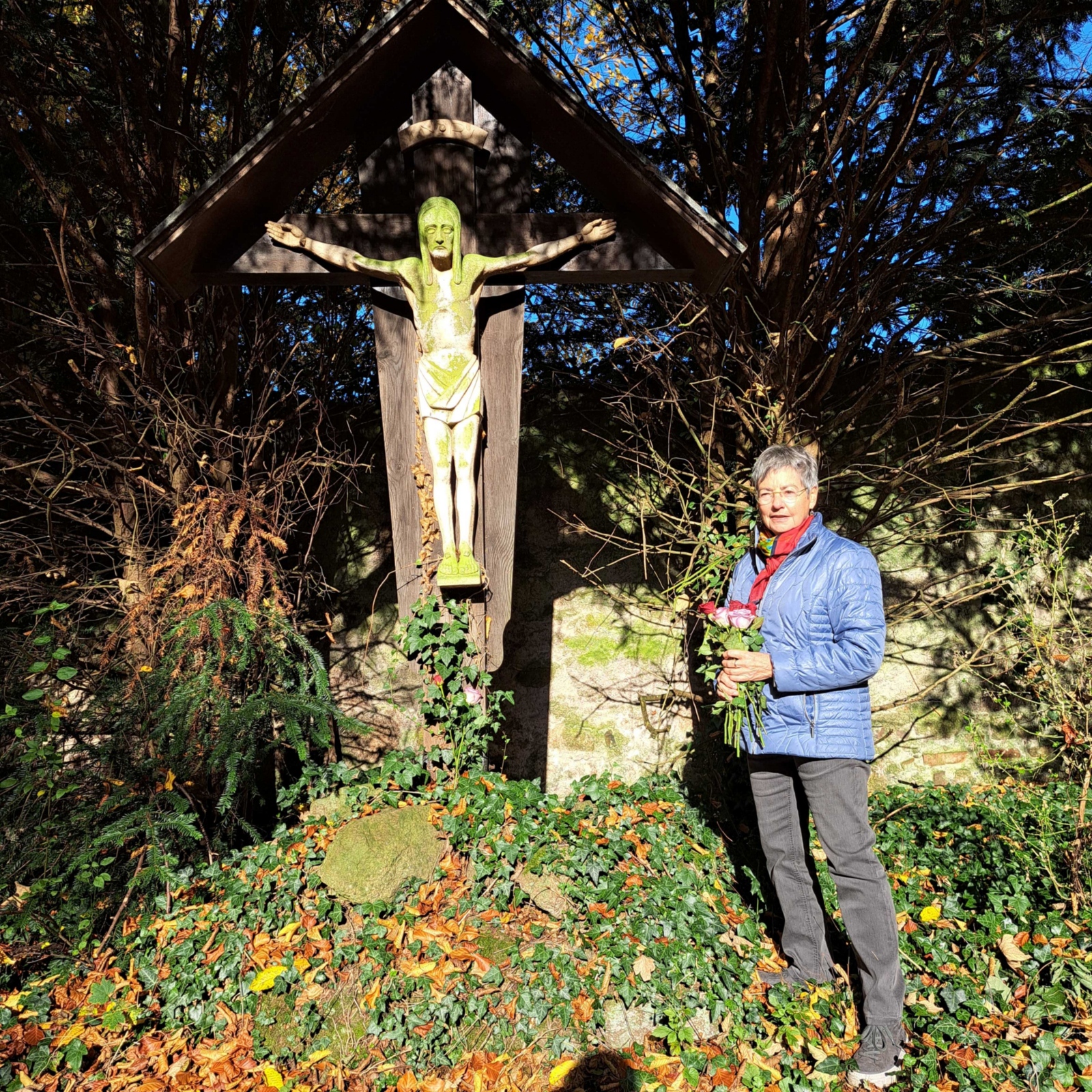 2025-11-08_Gräbersegnung_Benediktiner5 (c) Andrea Korte-Böger