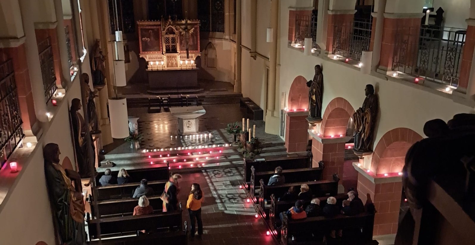 2025-11-29-Servatius im Kerzenschein (c) Andrea Korte-Böger