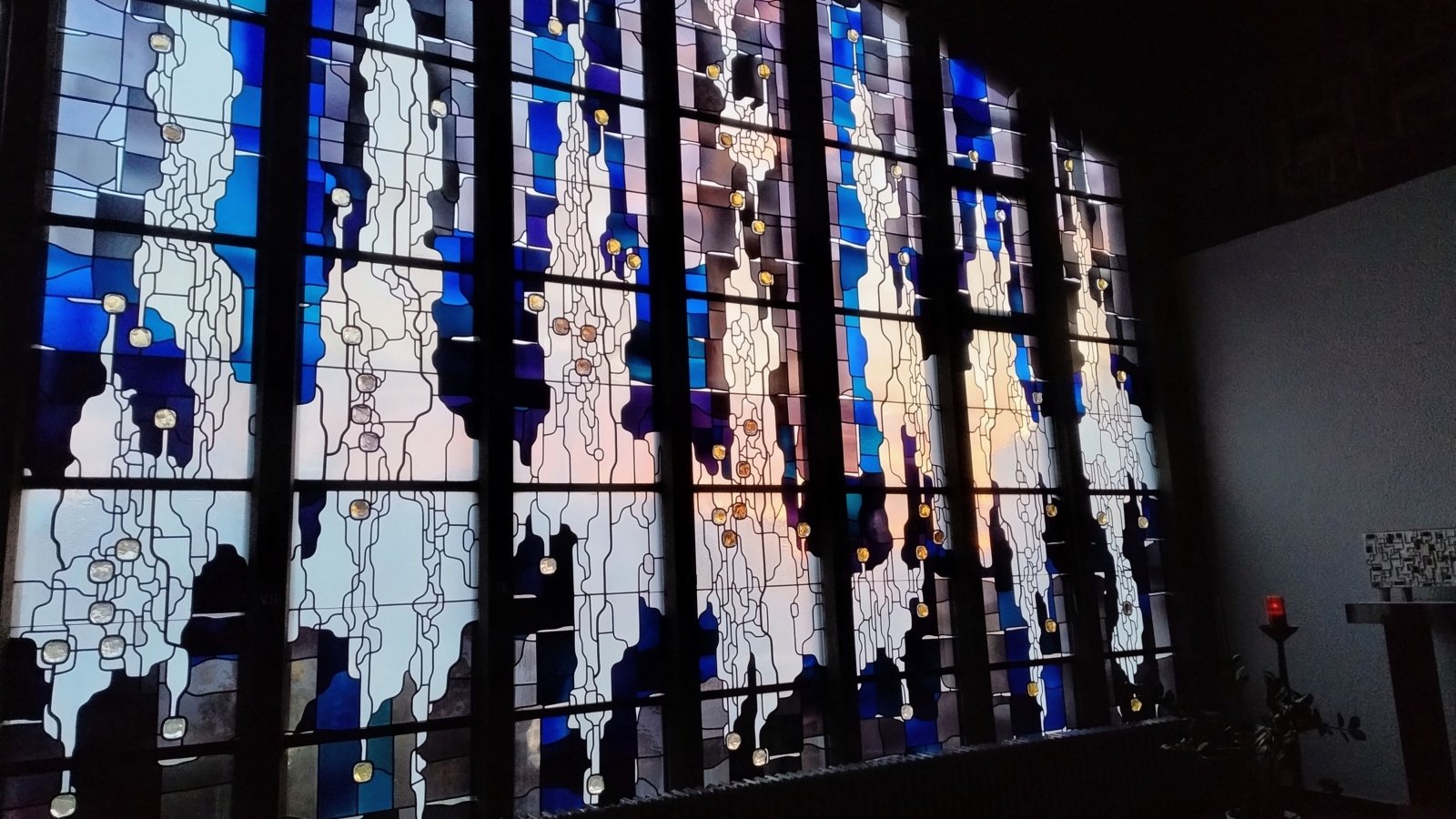 Fenster in der Kapelle der Pauline (c) Martina Sedlaczek