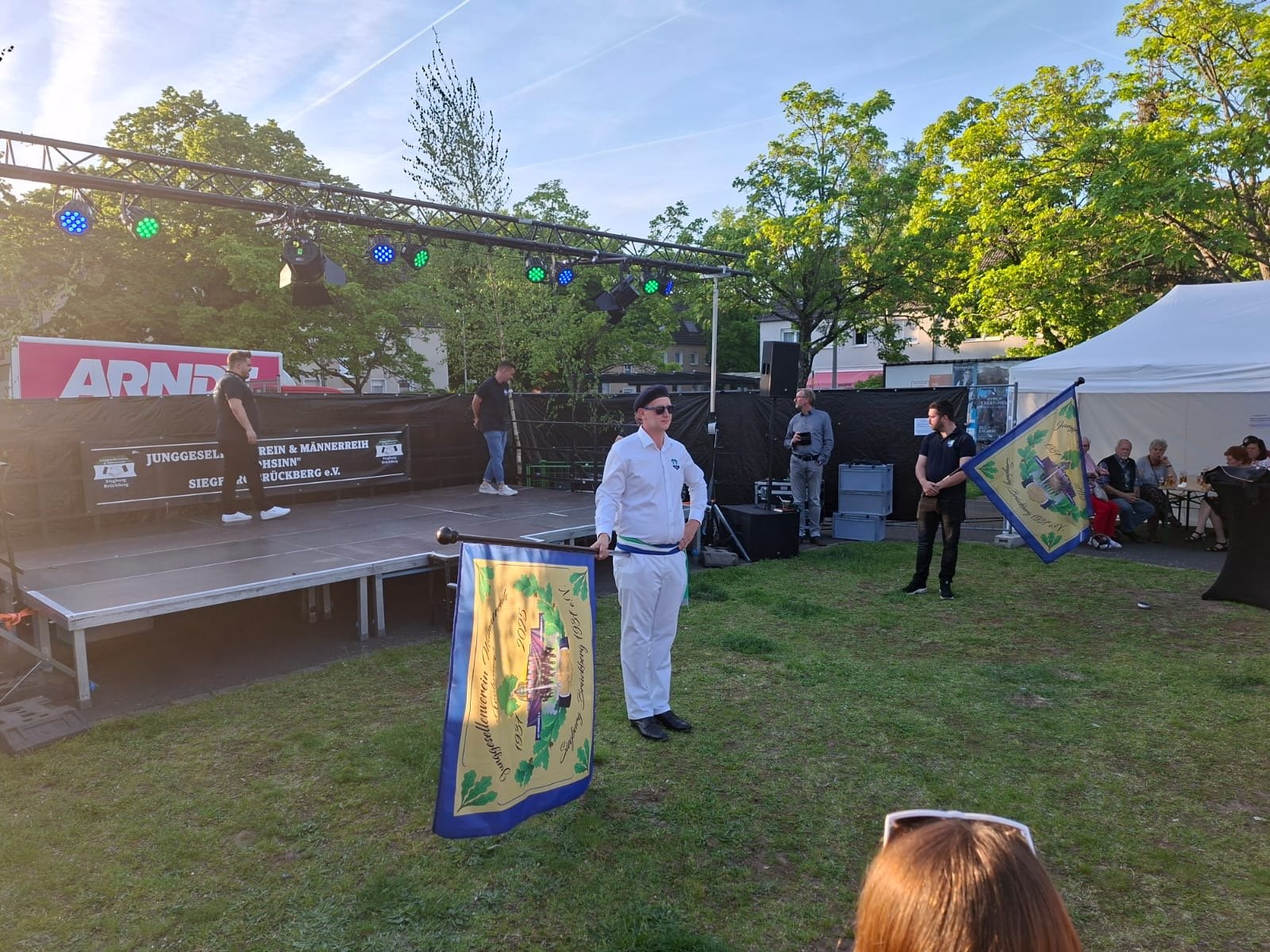 Fahnenweihe1 (c) Junggesellenverein Frohsinn