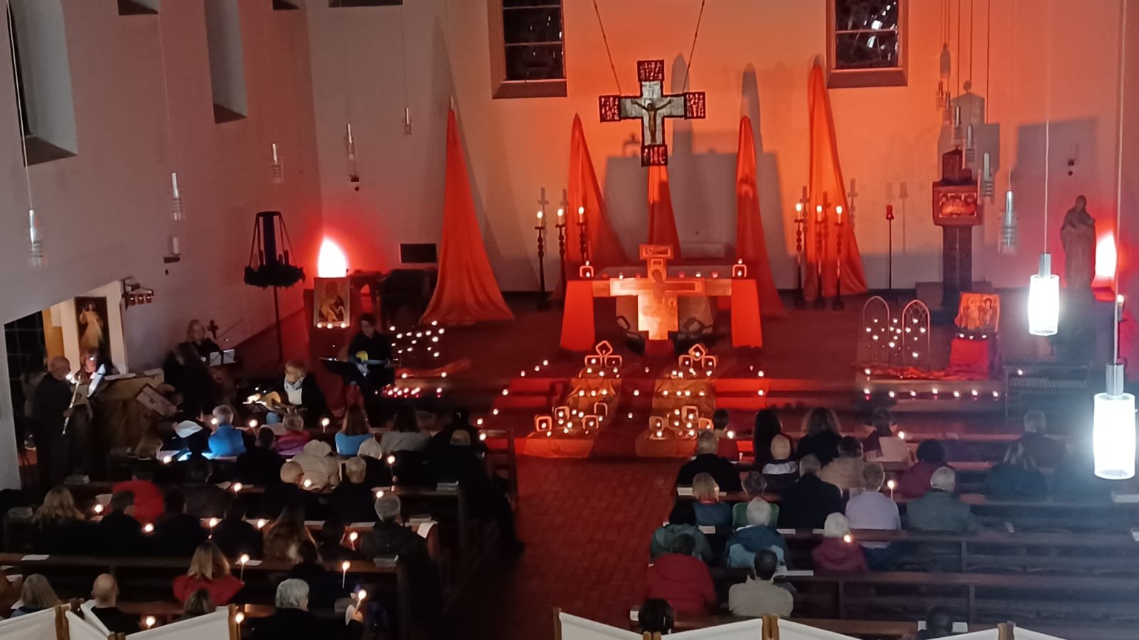 Nacht der Lichter 2025 Elisbeth (c) Eugen Peterko