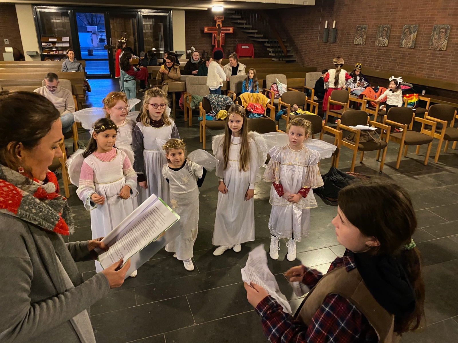 Probe_Krippenspiel_Zange1 (c) Susanne Haase-Mühlbauer