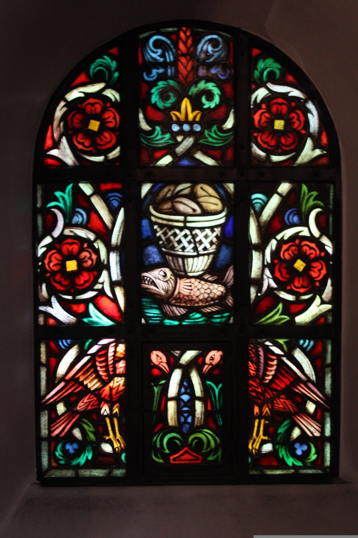 dengri-church-window-3434652 (c) pixabay