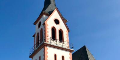 Mit Blick Abtei Kirche St. Dreifaltigkeit