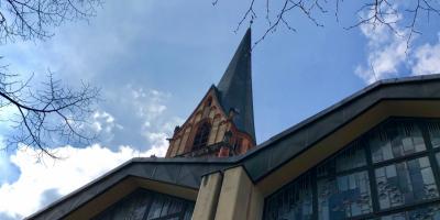 Kirche St. Anno von unten