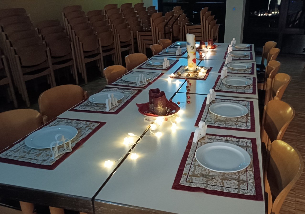 Tafel PGR Weihnachtssitzung (c) Martina Sedlaczek