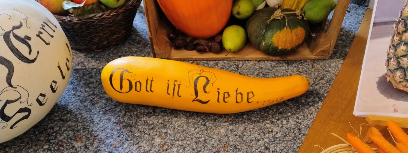 Erntedank_Gott ist Liebe (c) Martina Sedlaczek