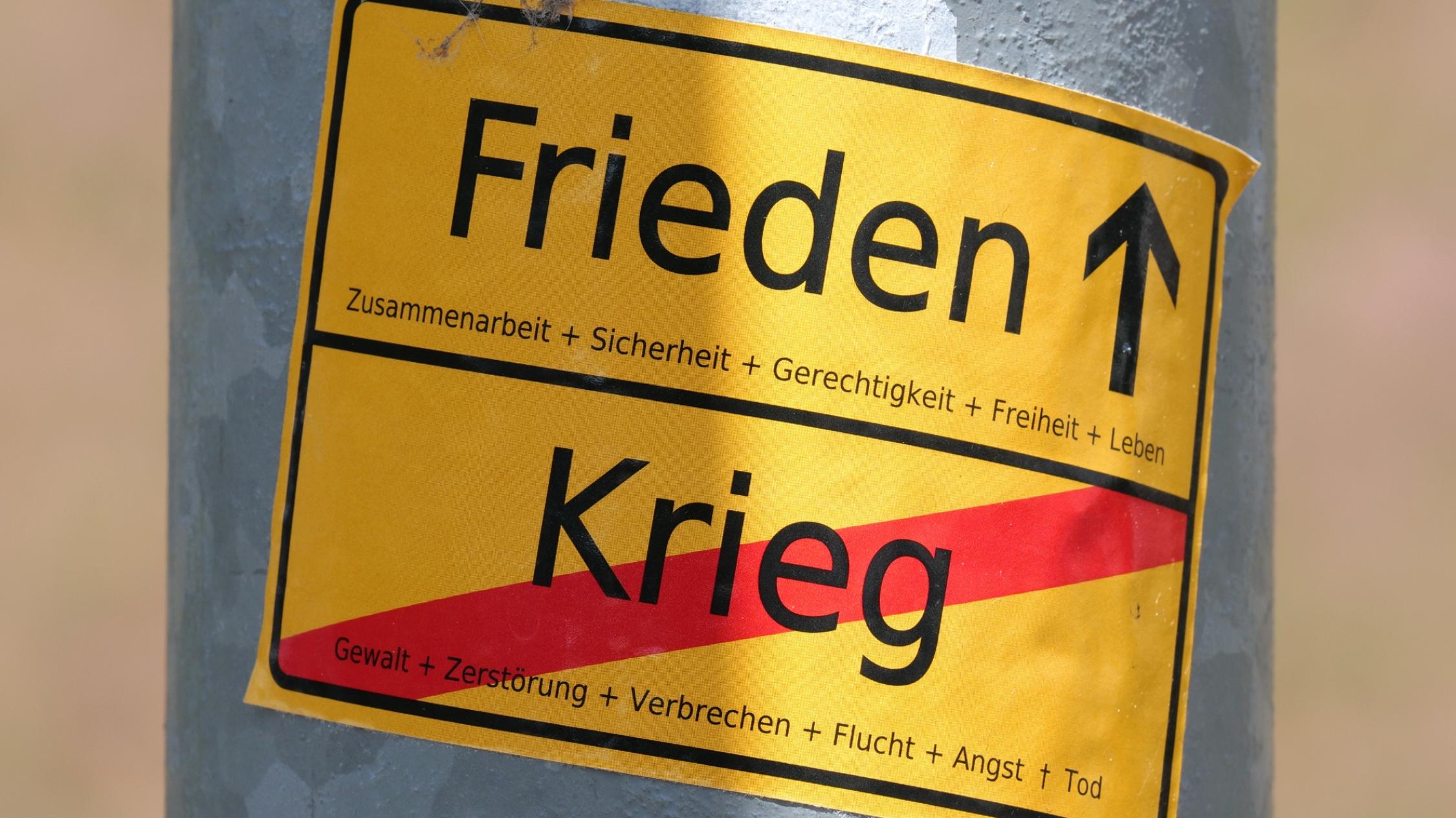 1201_krieg_frieden
