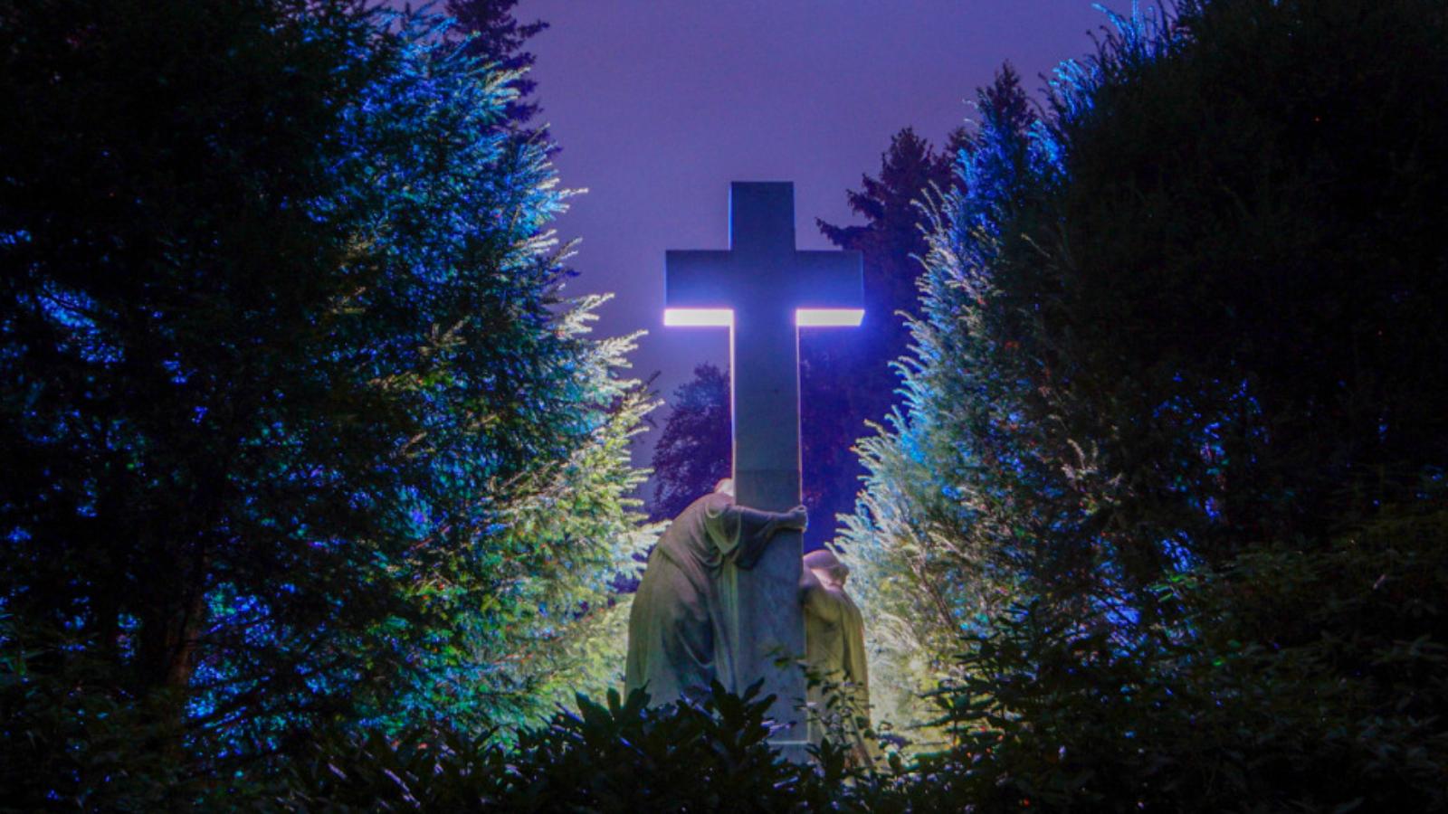 Lichtinstallation Nordfriedhof 2